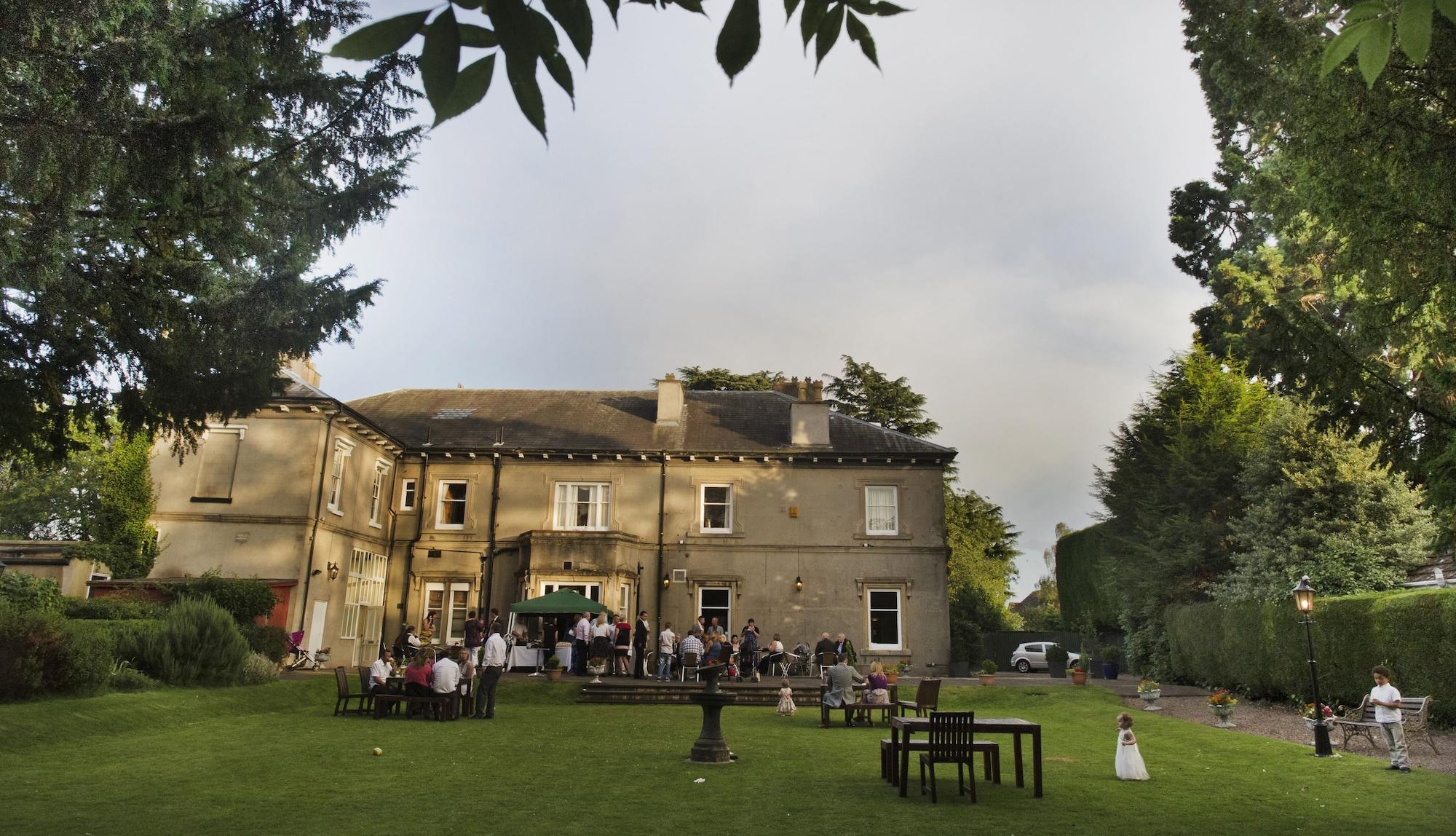 St Andrews Town Hotel ดรอยท์วิช ภายนอก รูปภาพ