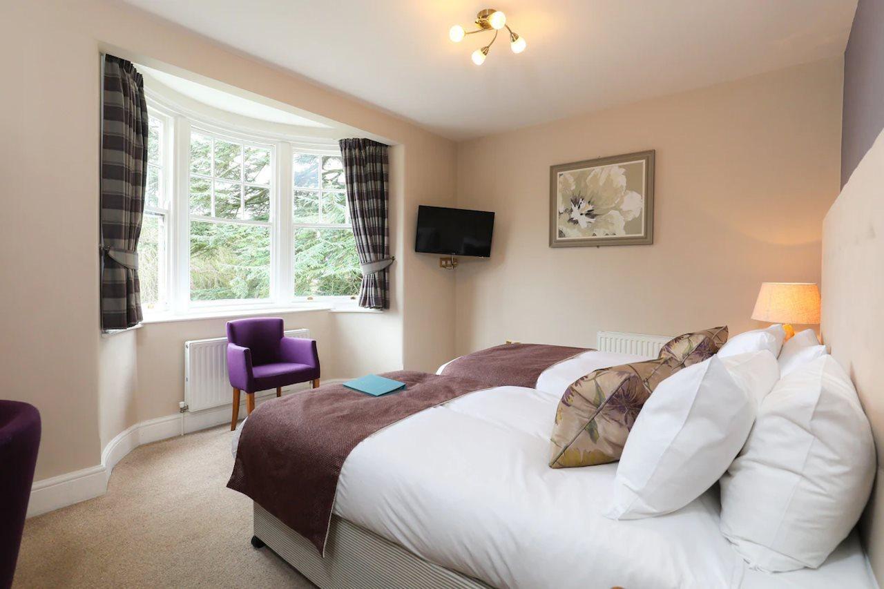 St Andrews Town Hotel ดรอยท์วิช ภายนอก รูปภาพ
