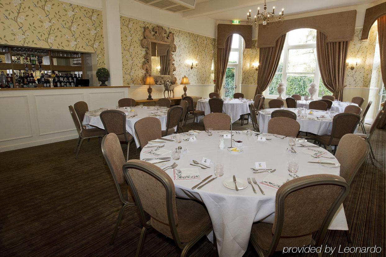 St Andrews Town Hotel ดรอยท์วิช ภายนอก รูปภาพ